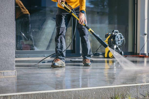 Best Gas Station Cleaning  in Milan, OH